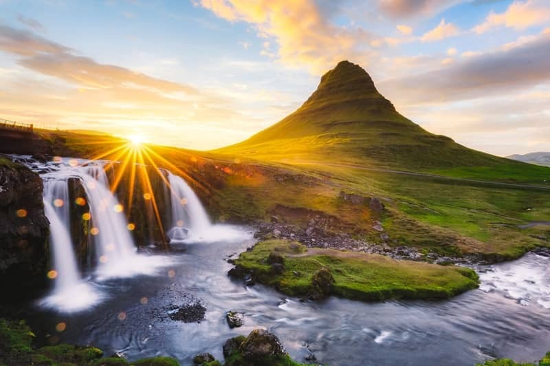 DPART DOMICILE + VOLS INCLUS : Islande & cosse